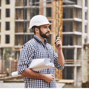 General contractor in the frame